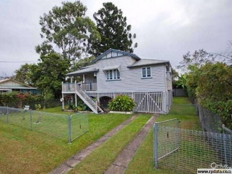 15 Berserker Street, Berserker QLD 4701