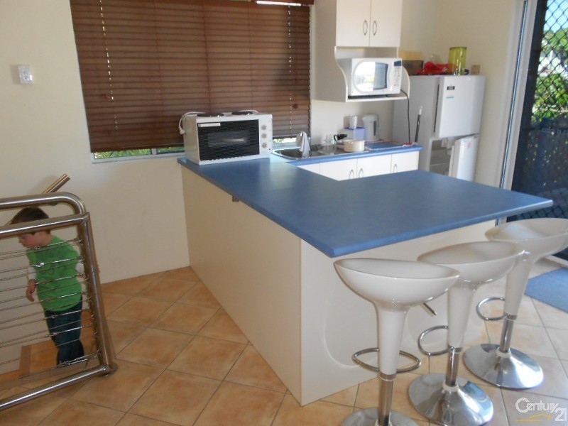 118 Schofield Parade, Keppel Sands QLD 4702