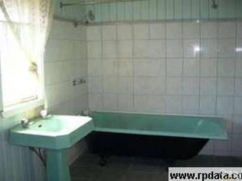 13 Pershing Street, Wandal QLD 4700