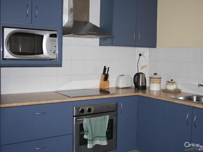 972 Scenic Highway, Kinka Beach QLD 4703