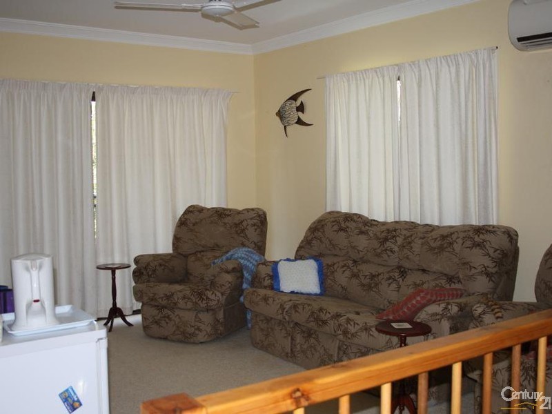 972 Scenic Highway, Kinka Beach QLD 4703