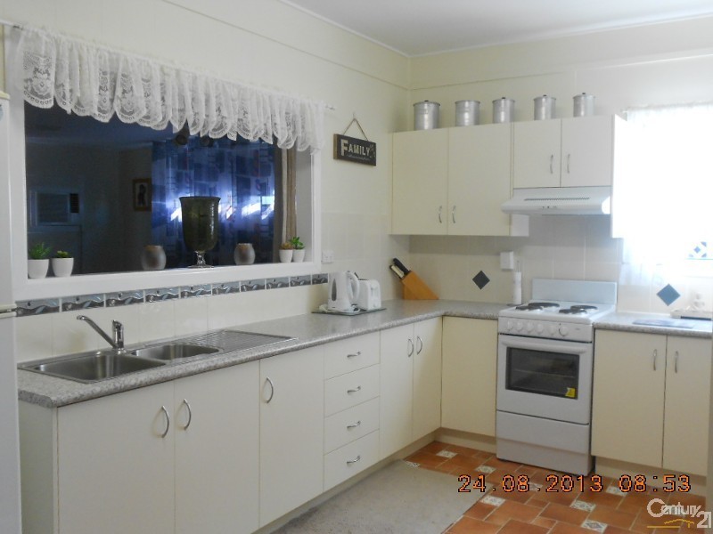 12 Goodson Street, West Rockhampton QLD 4700