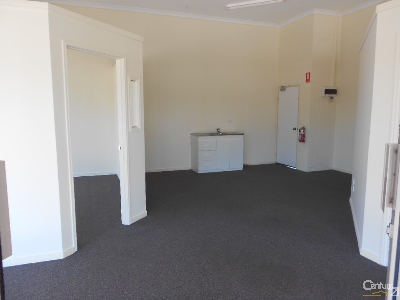 35 Gillespie Street, Moura QLD 4718