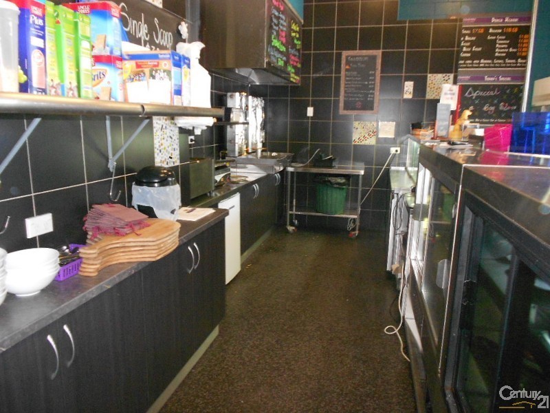 35 Gillespie Street, Moura QLD 4718