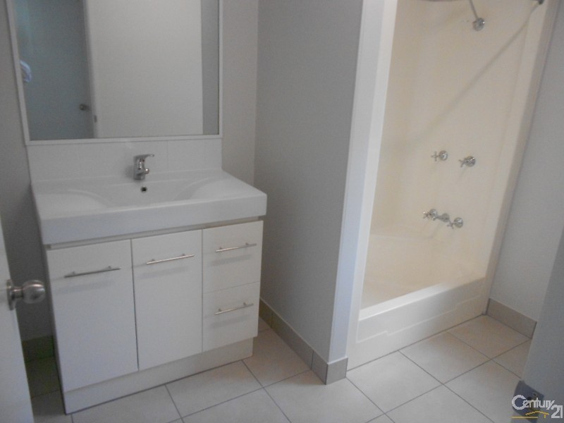 177 Alexandra Street, Kawana QLD 4701