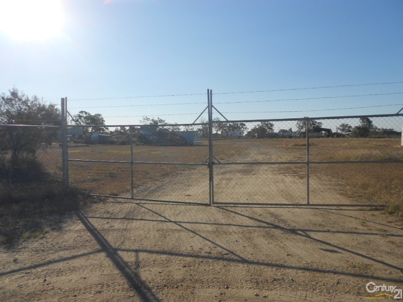 89 Douglas Street, Gracemere QLD 4702