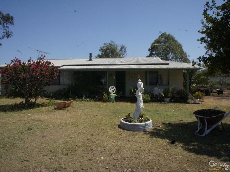 45 Smith Road, Stanwell QLD 4702