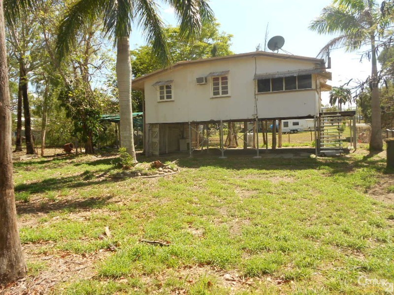 60 O’Connell Street, Depot Hill QLD 4700