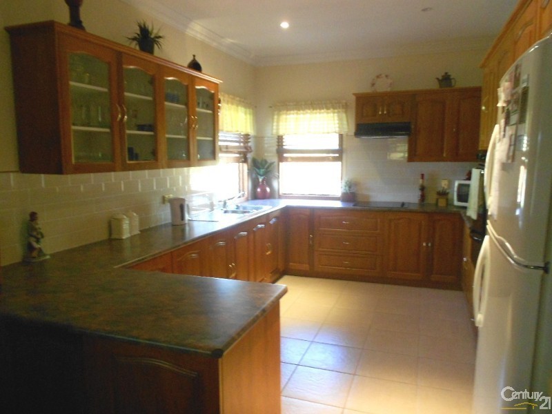23 Kristie Drive, Rockyview QLD 4701