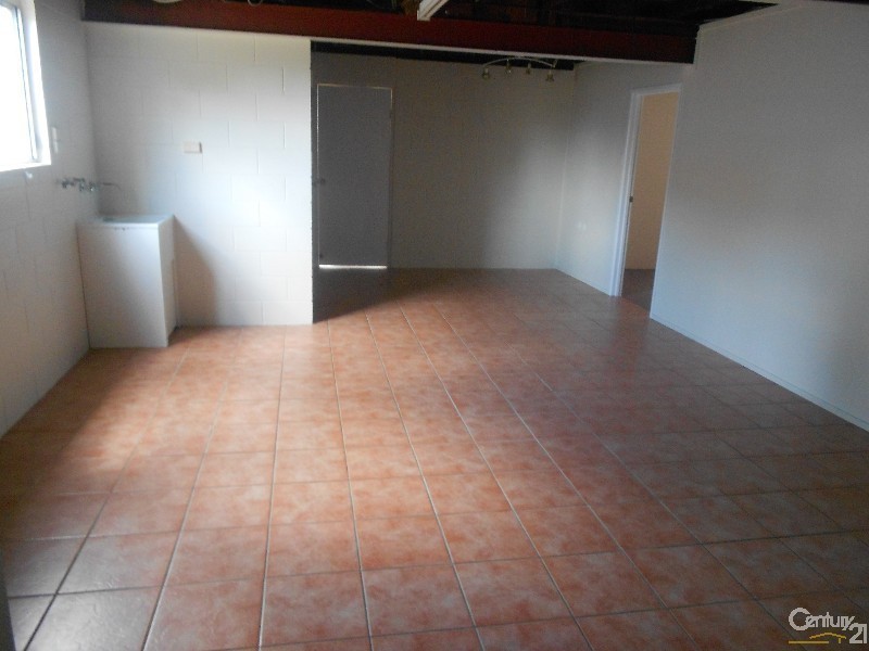 21 Larnach Street, Allenstown QLD 4700