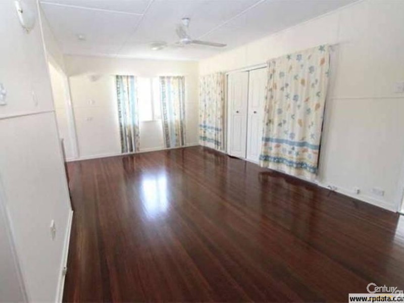 98 Thozet Road, Koongal QLD 4701