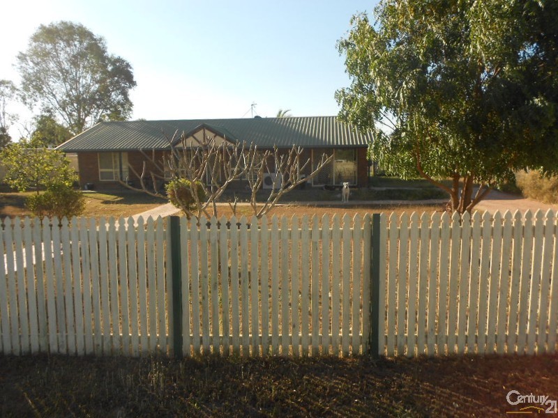 89 Douglas Street, Gracemere QLD 4702