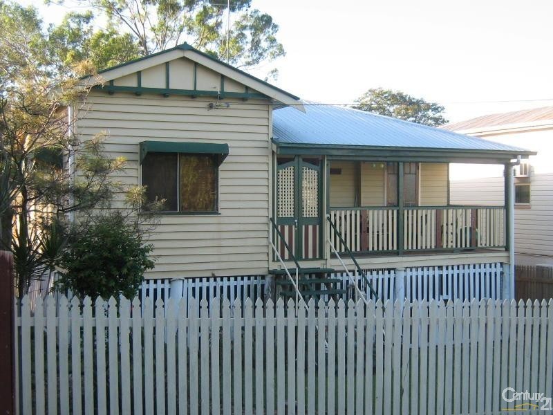 222 Denham Street, The Range QLD 4700