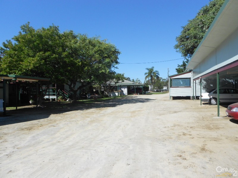 98  Middle Road, Gracemere QLD 4702