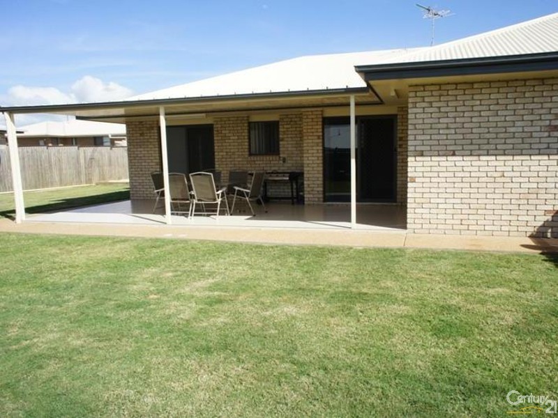 25 Tawarra Crescent, Gracemere QLD 4702