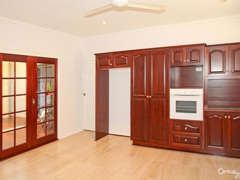 33 Archer View Terrace, Frenchville QLD 4701