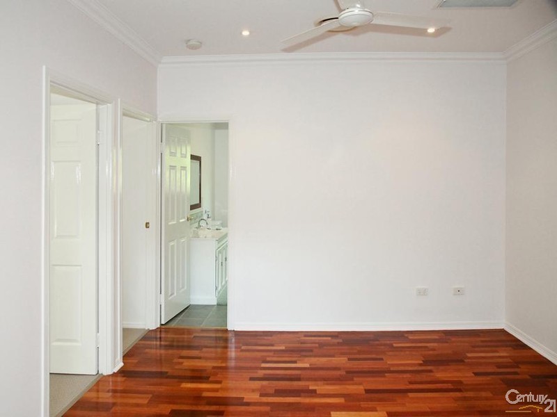 33 Archer View Terrace, Frenchville QLD 4701
