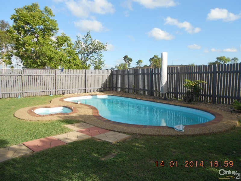 375 Mckenzie Road, Alton Downs QLD 4702