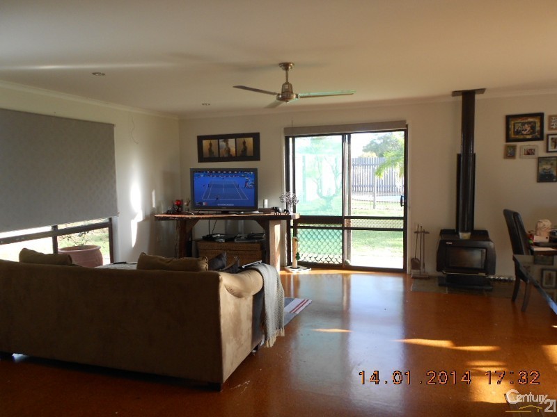 375 Mckenzie Road, Alton Downs QLD 4702