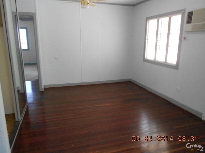 168 Richardson Road, Park Avenue QLD 4701