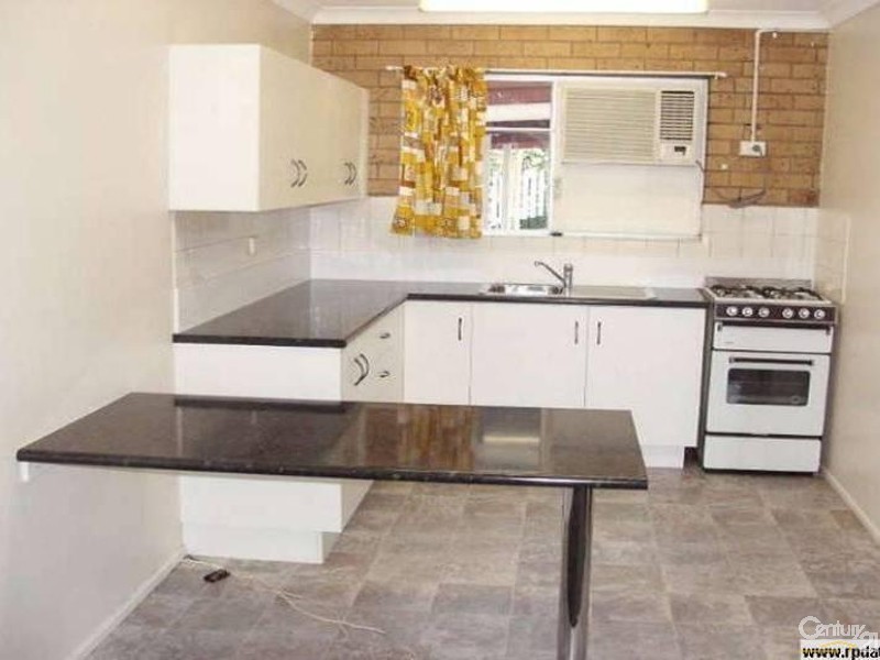 8/200 Canning Street, The Range QLD 4700