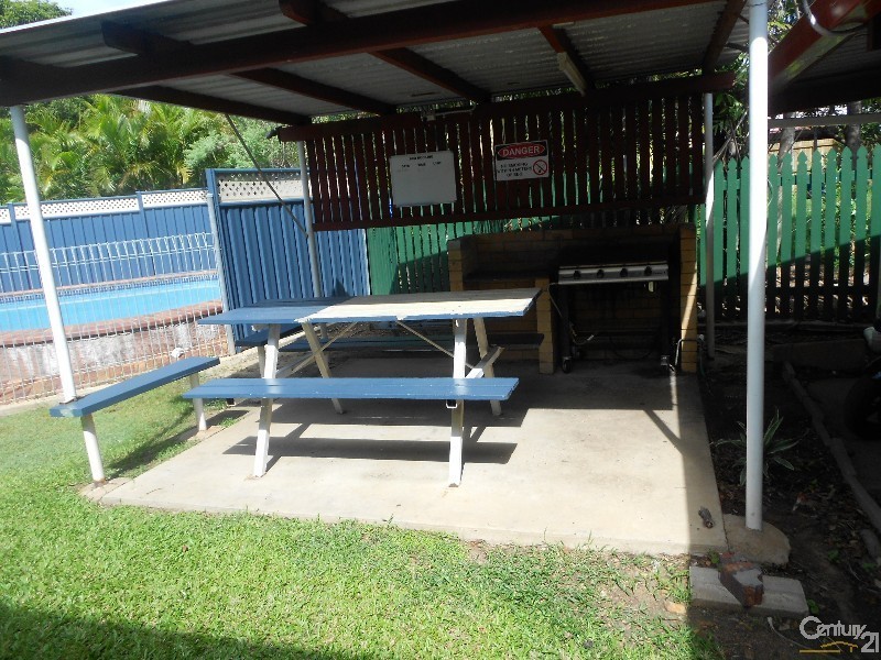 8/200 Canning Street, The Range QLD 4700