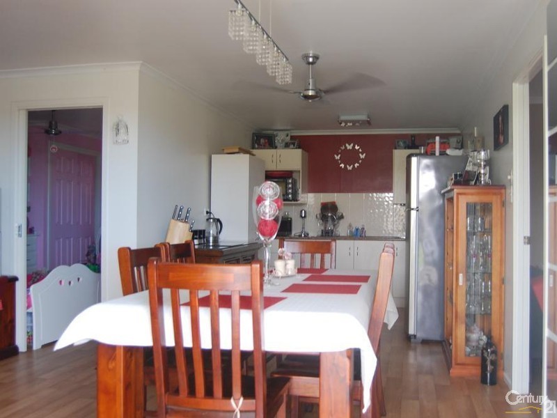 202 Callan Avenue, Kabra QLD 4702