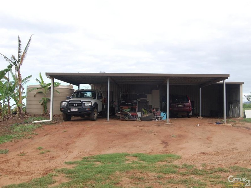 202 Callan Avenue, Kabra QLD 4702