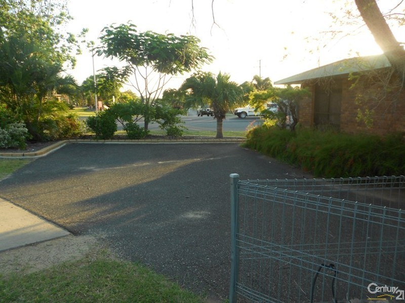 20 Lawrie Street, Gracemere QLD 4702