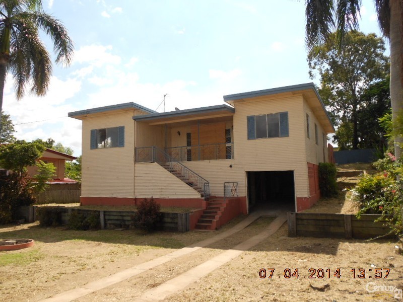 118 Park Street, Park Avenue QLD 4701