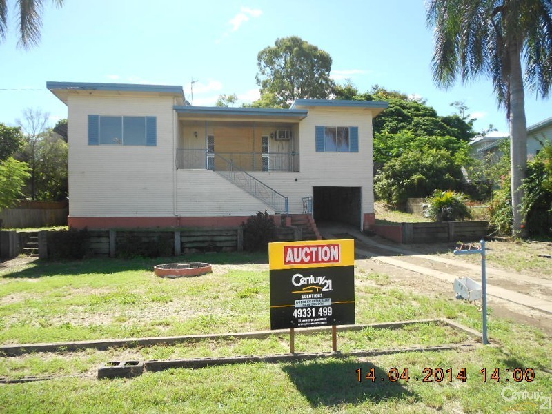 118 Park Street, Park Avenue QLD 4701
