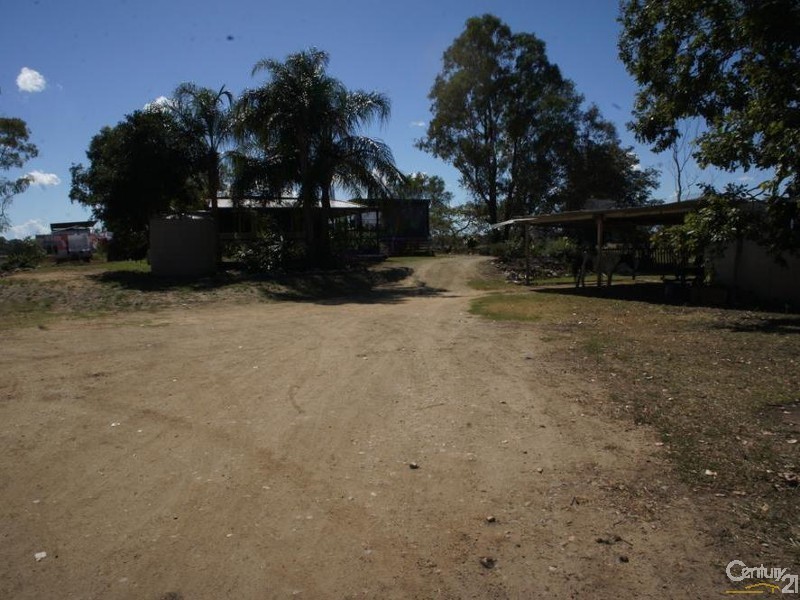 34 Pink Lily Road, Pink Lily QLD 4702