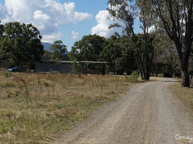 34 Pink Lily Road, Pink Lily QLD 4702