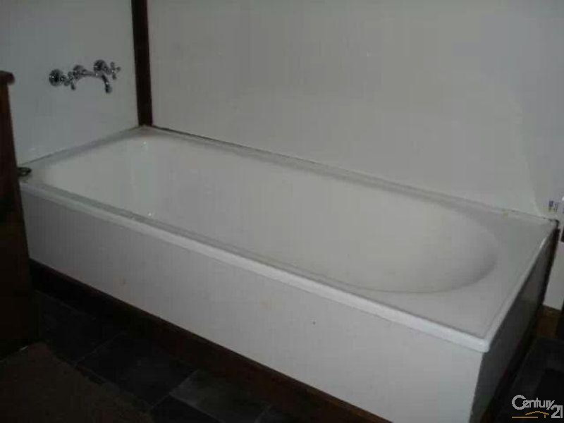 4 Pocket Creek Road, Wowan QLD 4702