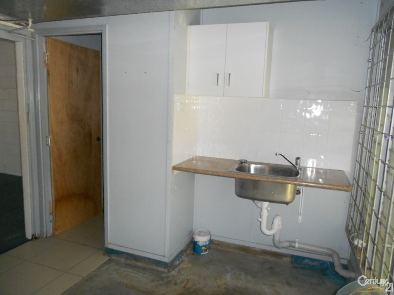 1 / 176 Berserker Street, Berserker QLD 4701