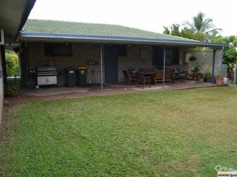 333 Hobler Ave, Frenchville QLD 4701
