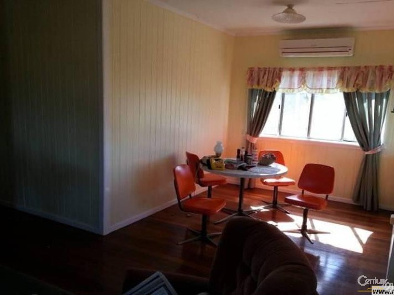 14 Clifford Road, Alton Downs QLD 4702