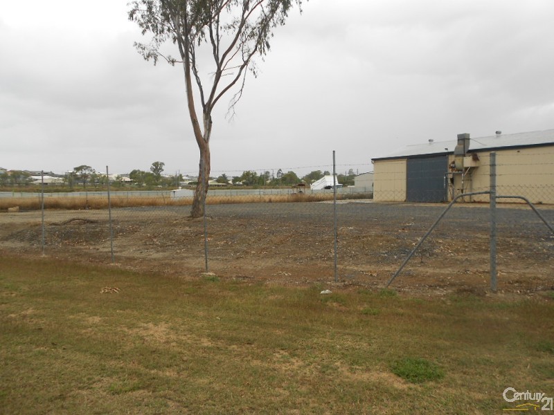 54 Old Capricorn Highway, Gracemere QLD 4702