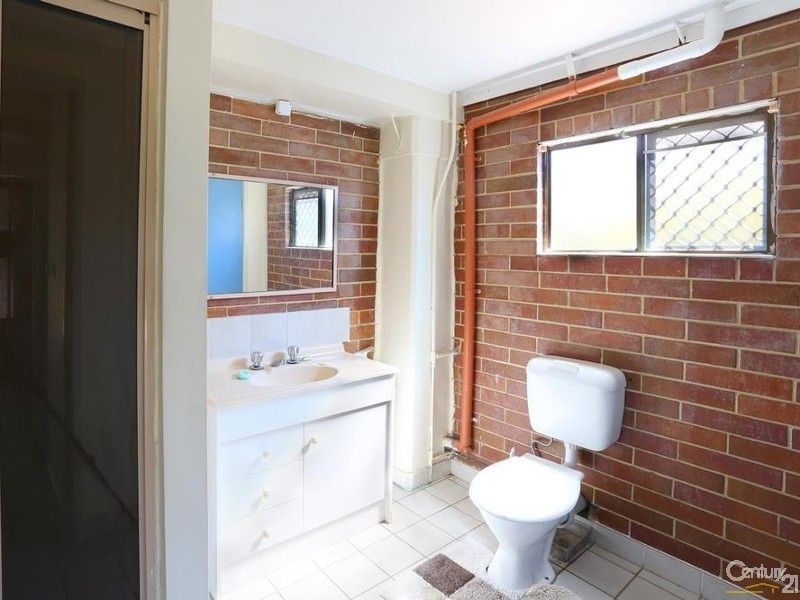 10 Cant Street, Kawana QLD 4701