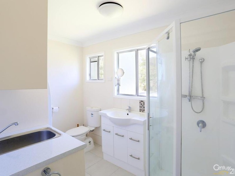 10 Cant Street, Kawana QLD 4701