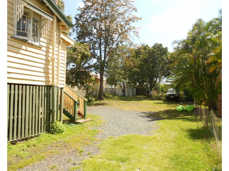 343 Bolsover Street, Depot Hill QLD 4700