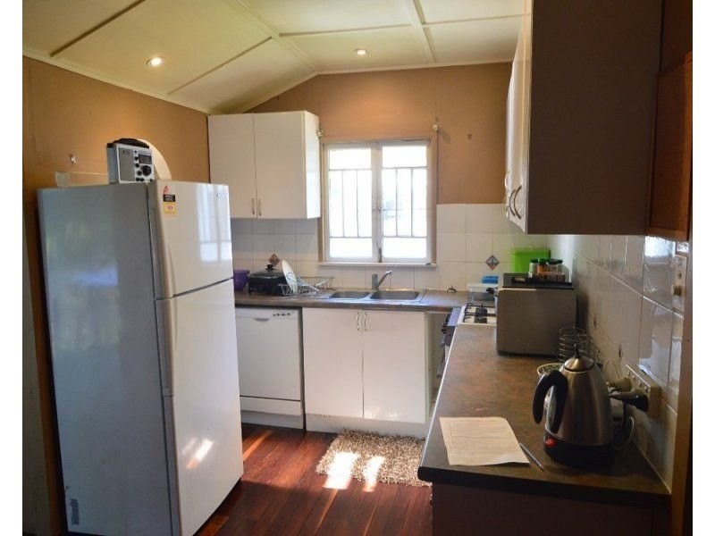 343 Bolsover Street, Depot Hill QLD 4700