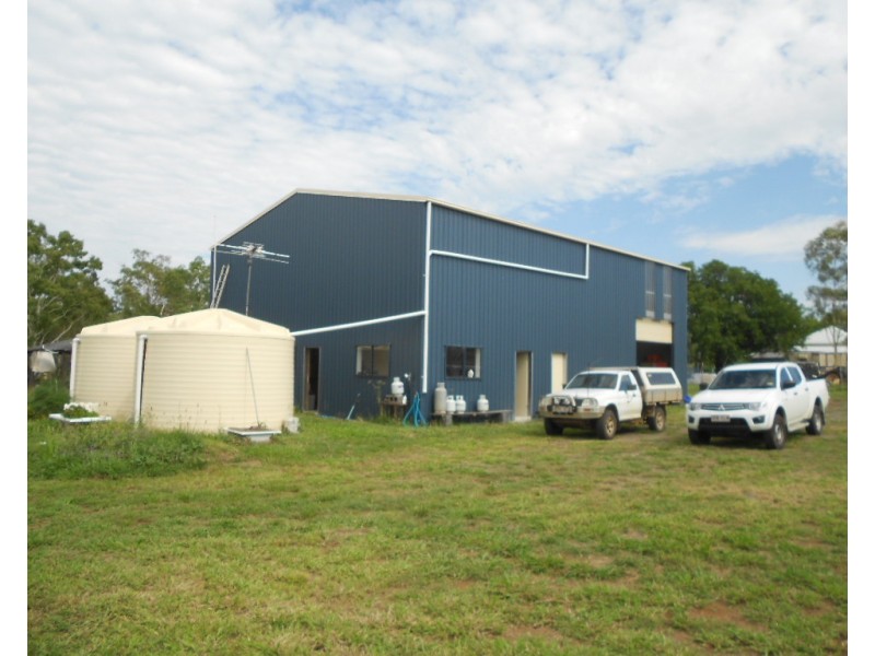 111 Capricorn Highway, Westwood QLD 4702