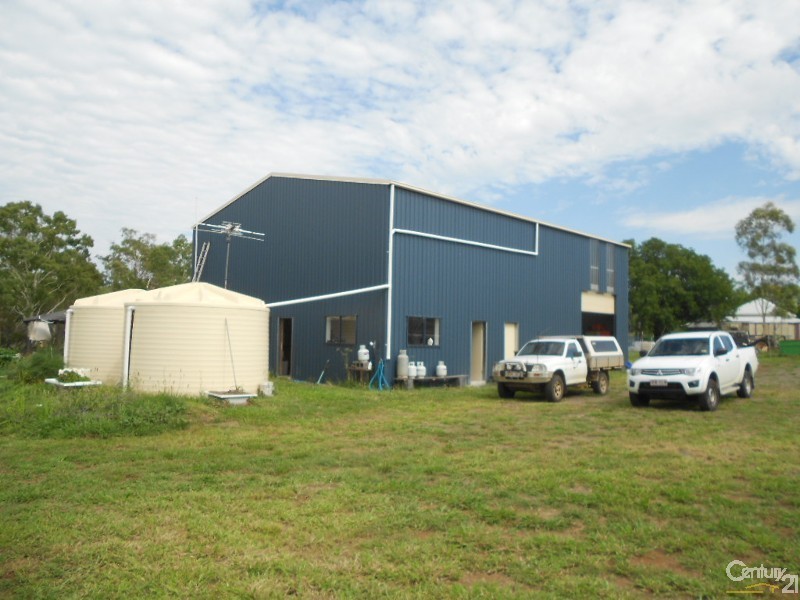 111 Capricorn Highway, Westwood QLD 4702