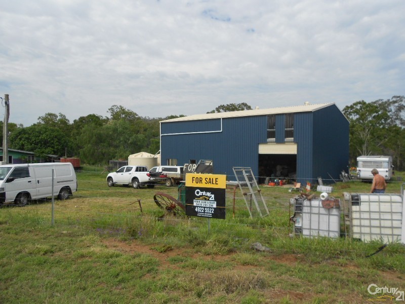 111 Capricorn Highway, Westwood QLD 4702