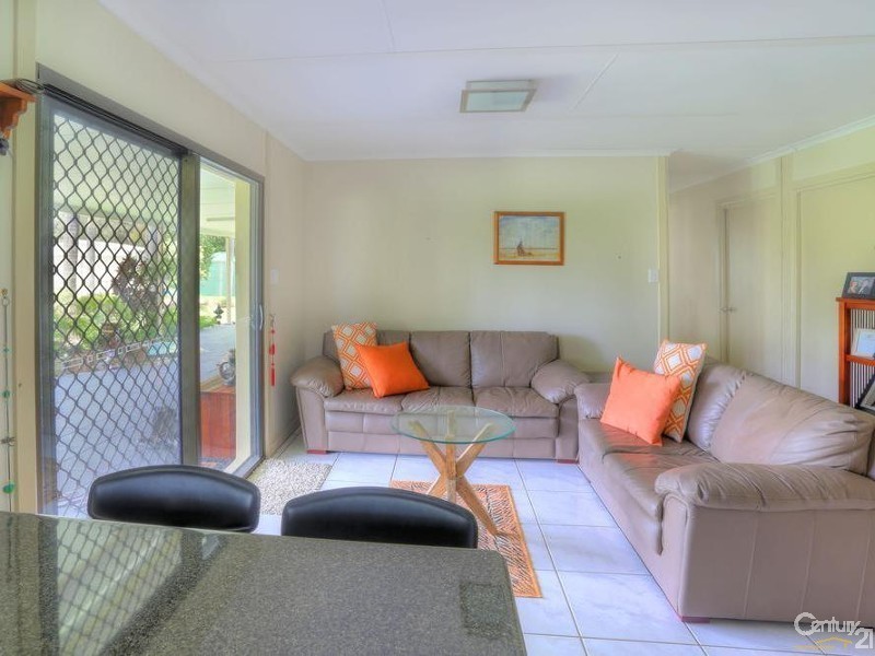 684 South Yaamba Road, South Yaamba QLD 4702