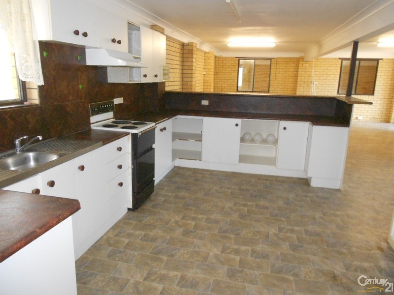 48 Watts Road, Gracemere QLD 4702