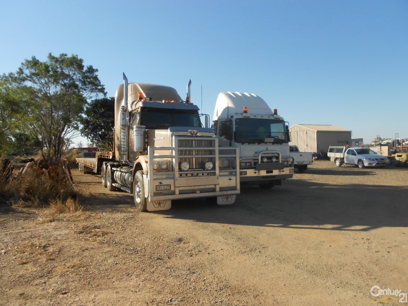 89 Douglas Street, Gracemere QLD 4702