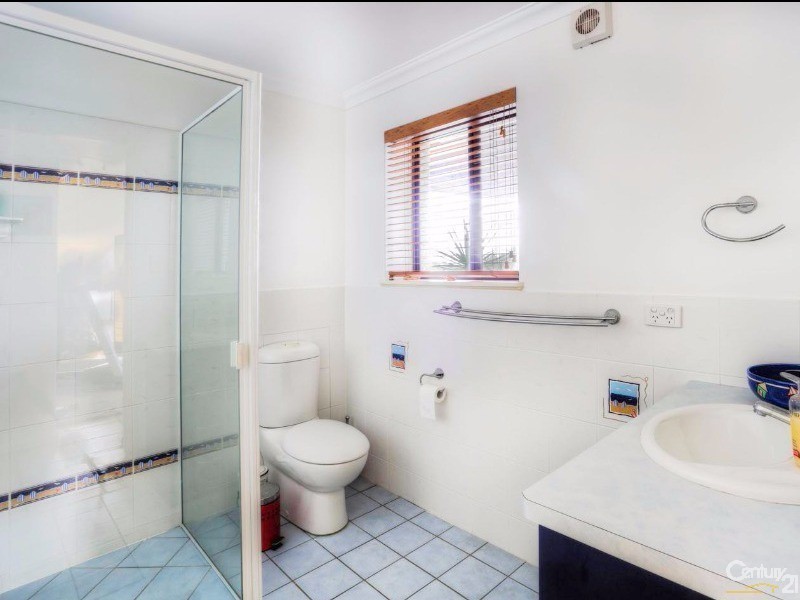 7 Yeppoon Crescent, Yeppoon QLD 4703