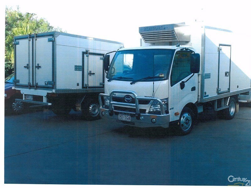 Park Avenue QLD 4701